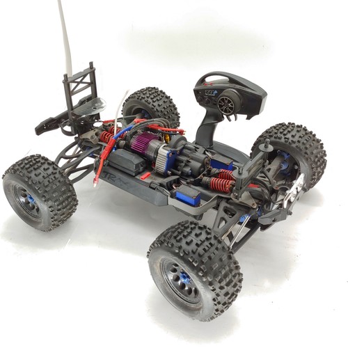 Traxxas revo summit - 1.0,