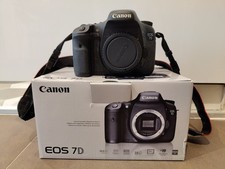 Canon EOS 7D boîtier nu +