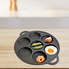 Poêle à œufs à 7 trous