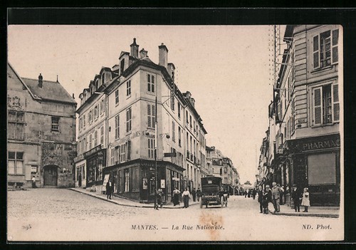 Cpa mantes rue nationale - rue,
