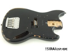 Fender JMJ Road Worn Mustang Bass BODY + HARDWARE, Parts Black Nitro