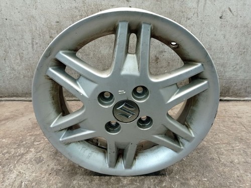 Suzuki voiture jante - voiture,
