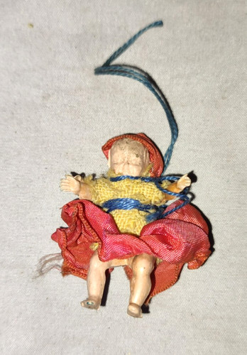 Ancienne belle petite poupée - petite,
