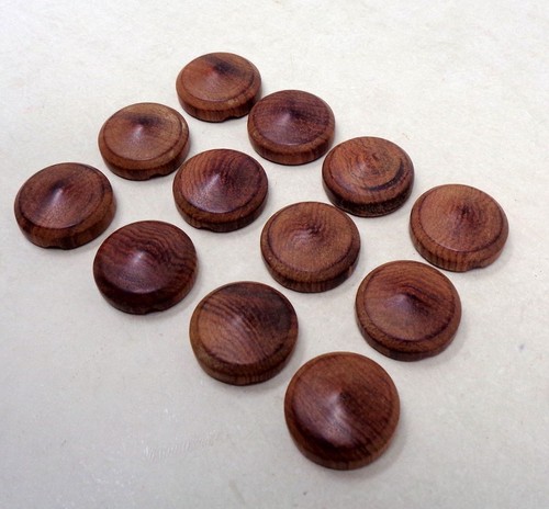 Lot boutons anciens bois - boutons,