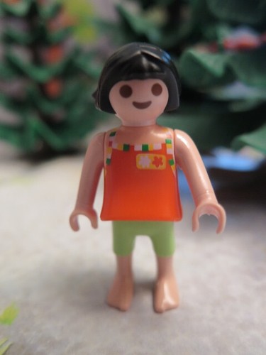 Petite fille brune - petite, enfant