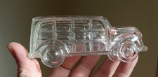 1930s VINTAGE WOODY STATION WAGON GLASS CANDY CONTAINER NICE!