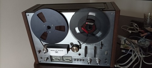 Magnétophone vintage - vintage, à