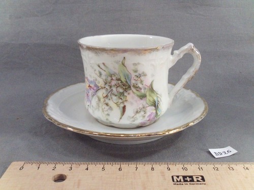 Anciennes tasses et - 5,