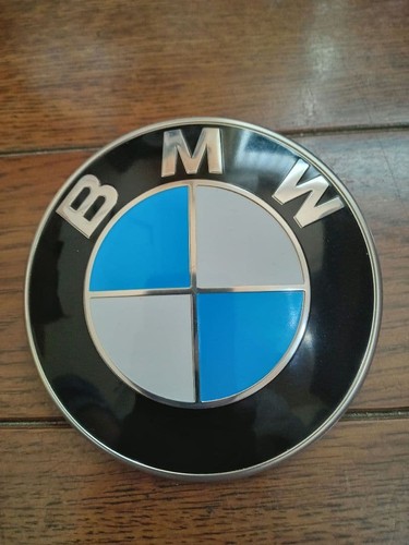 Bmw genuine emblem - bmw,