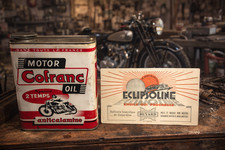 affiche bidon huile.