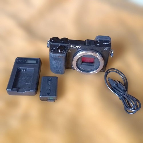 Sony nex console mirrorless - nex-7,