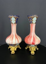 Paire de vases en opaline et