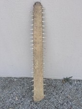 Antique Rostre 