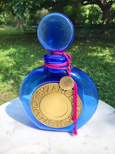 Rare flacon parfum factice - rare,