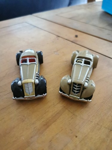 Lot voitures anciennes - lot,