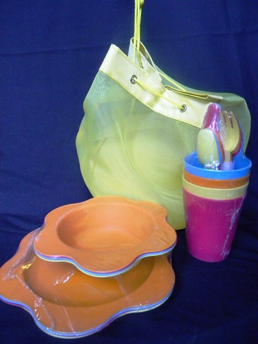 Summerville piece picnic - summerville, 25-piece