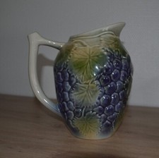 Belle carafe, cruche, pichet