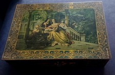 Ancienne Grande Boîte En Fer