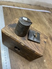 fil à plomb  outil ancien de