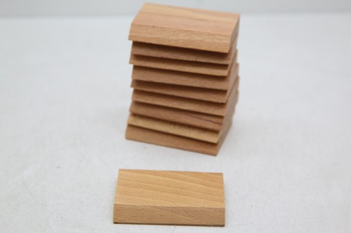 Lot socles bois pour - 10,