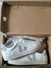 VEJA V-12 LEATHER EXTRA WHITE