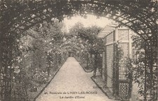 94 L HAY LES ROSES LE JARDIN D