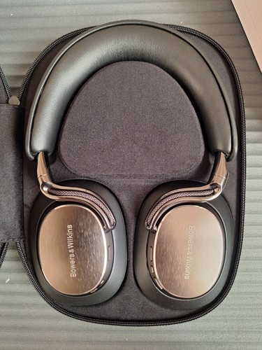 Bowers wilkins px8 - bowers, s2