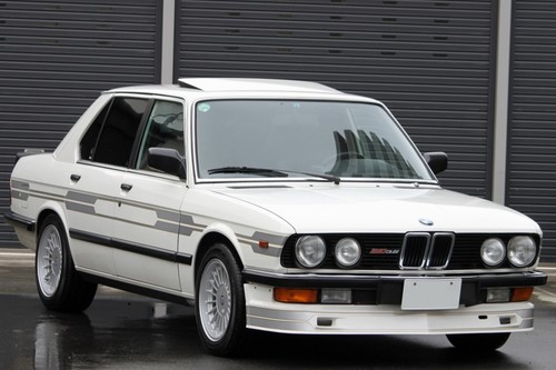 Bmw serie e28 - serie, rajout
