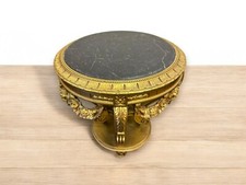 Une table ronde style Louis XV