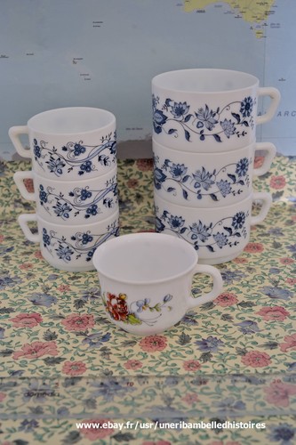Lot tasses vintage arcopal - 7,