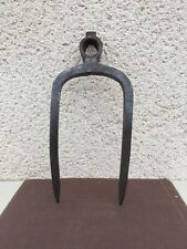 Ancien croc de jardinage / Fer