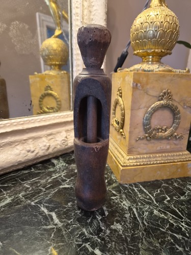Bouchonneuse ancienne xixe - bouchonneuse,