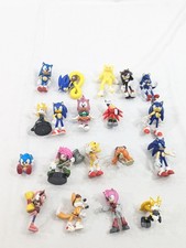 RARE Sonic The Hedgehog Lot Of 19 Figurines Mixed 22 Figures  (3) Broke