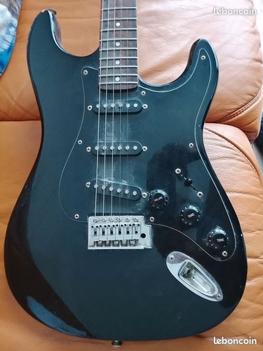 Guitare marque live - marque,