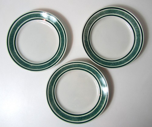 Anciennes assiettes plates - anciennes,