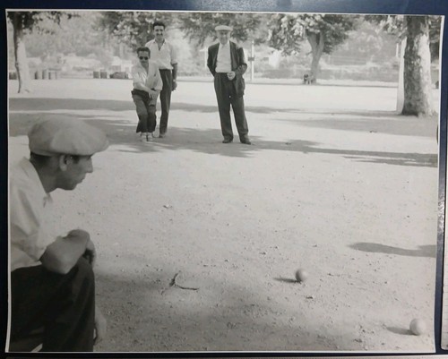 Partie pétanque 1960 sud - partie,
