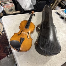 Old Auguste Deroux a Paris on  1886 violin 4/4 Nice French /USA ?