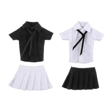 Garde-robe de Poupée à