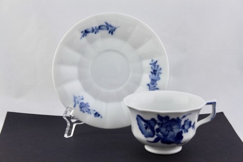 Royal copenhagen blue - blue, flower