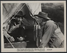 BARRY SULLIVAN TREVOR BARDETTE in Dragoon Wells Massacre '57 WESTERN WAGON