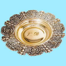 plat plateau assiette table couverts ustensile table service ouvragé signé V.B