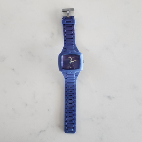 Nixon the rubber player - nixon, quartz
