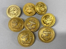 Lot 8 BOUTON UNIFORME