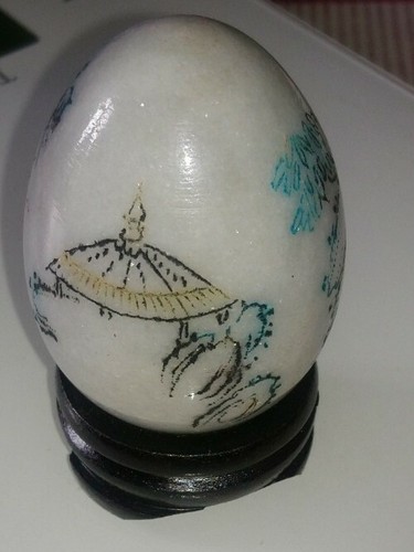 œuf pierre décor de - en,