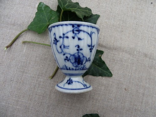 Coquetier ancien porcelaine - coquetier,