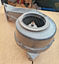 Citroen BX Air Con Blower Motor Housing Right (minor damage) 95599382 NEWGENUINE