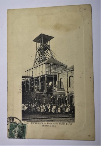 Cpa fosse bleuse - fosse, borne