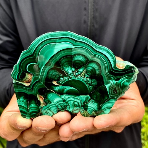 291g natural malachite - malachite, slice