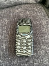 Nokia 3310 Lights Up
