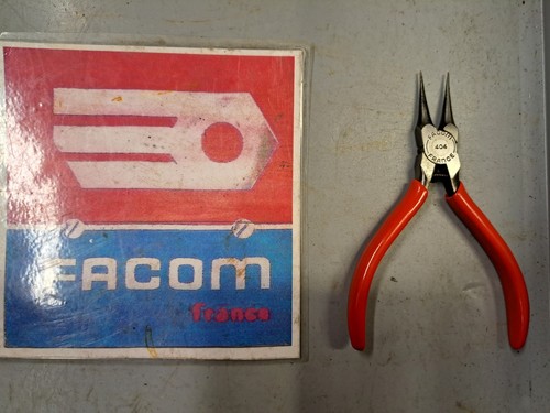 Pince becs ronds facom 404 - pince,